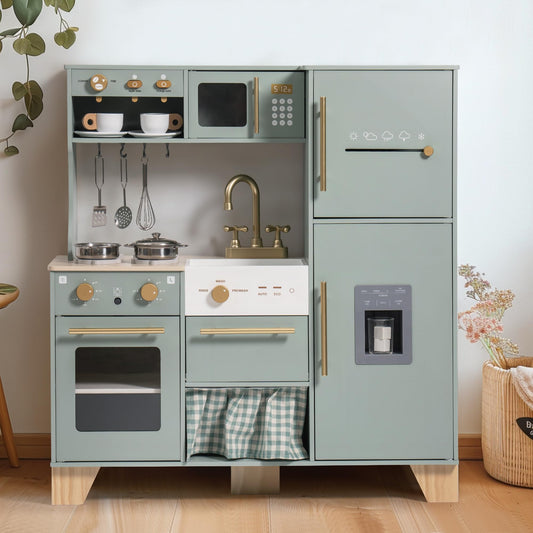 Grüne Holzspielküche